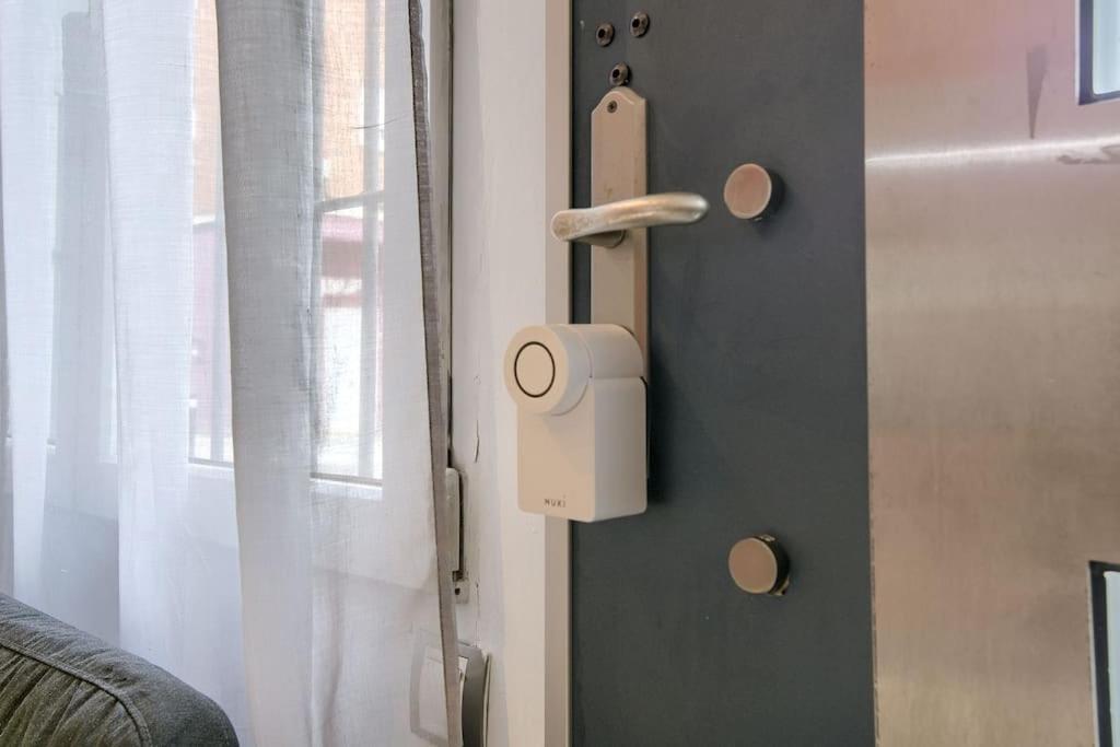 Ferienwohnung Cozy Getaway In Madrid Exterior foto